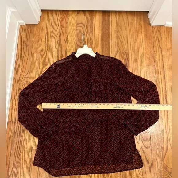 Talbots Women’s  Mock Neck Mesh Tunics Red and black Long Sleeves Size M - Picture 5 of 6